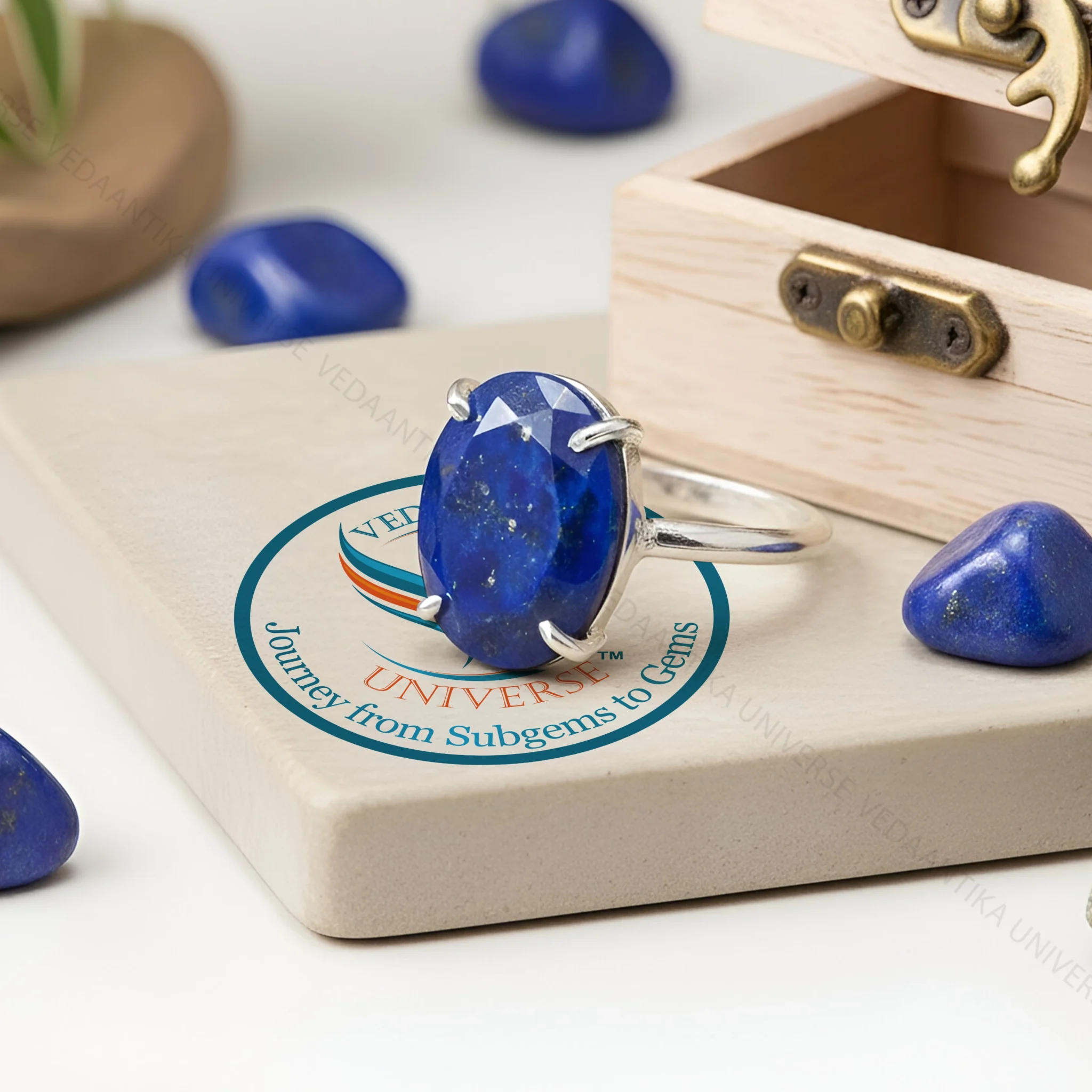 Natural lapis lazuli gemstone ring